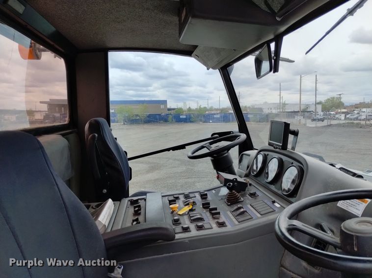 image for item DQ6105 2012 Elgin  Pelican NR 2000 street sweeper