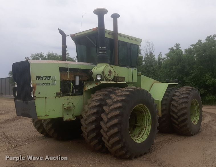 image for item DQ7092 1979 Steiger Panther III ST 325 4WD tractor