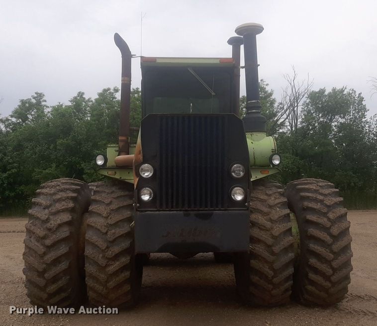 image for item DQ7092 1979 Steiger Panther III ST 325 4WD tractor