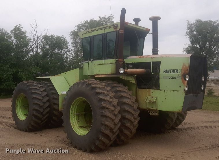 image for item DQ7092 1979 Steiger Panther III ST 325 4WD tractor
