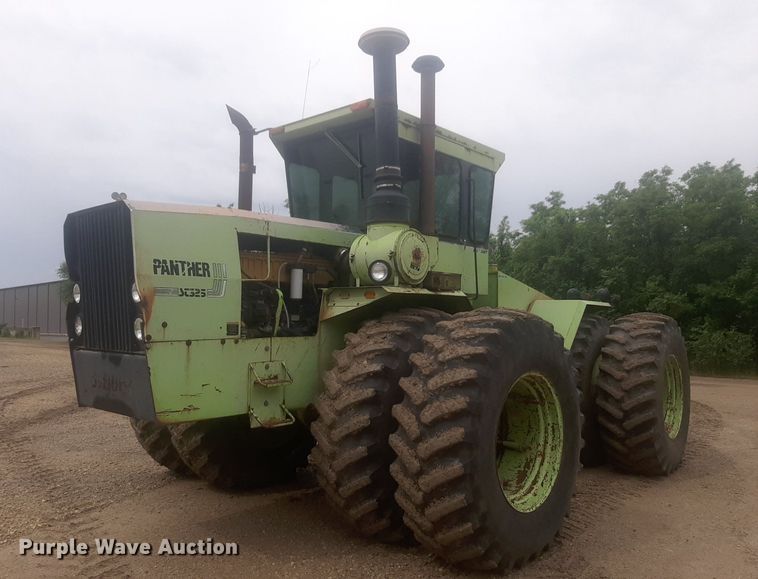 image for item DQ7092 1979 Steiger Panther III ST 325 4WD tractor