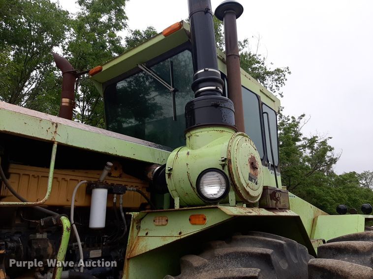 image for item DQ7092 1979 Steiger Panther III ST 325 4WD tractor