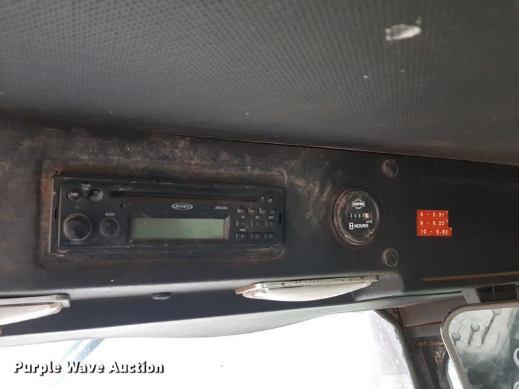 image for item DQ7092 1979 Steiger Panther III ST 325 4WD tractor