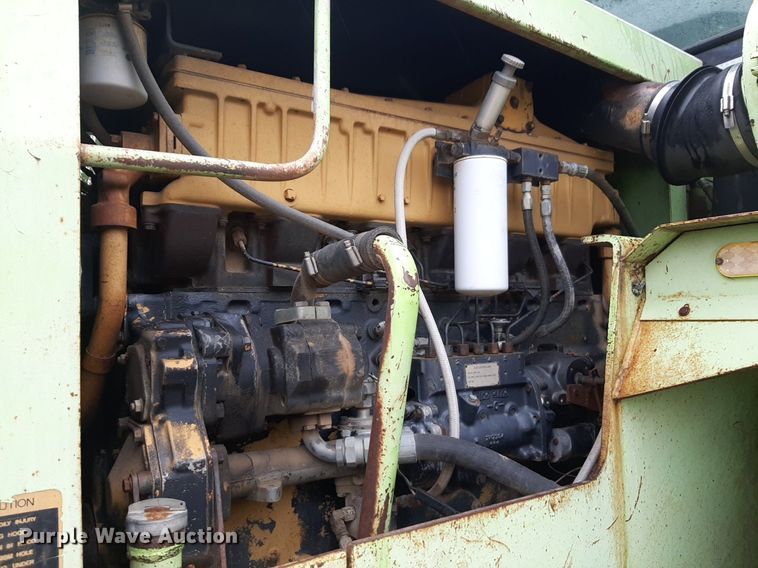 image for item DQ7092 1979 Steiger Panther III ST 325 4WD tractor