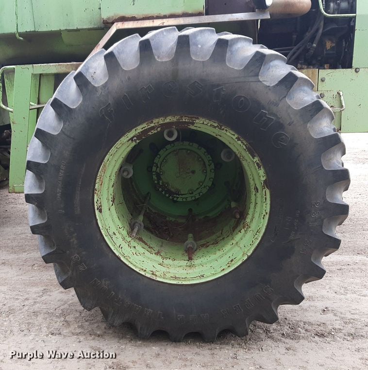 image for item DQ7092 1979 Steiger Panther III ST 325 4WD tractor