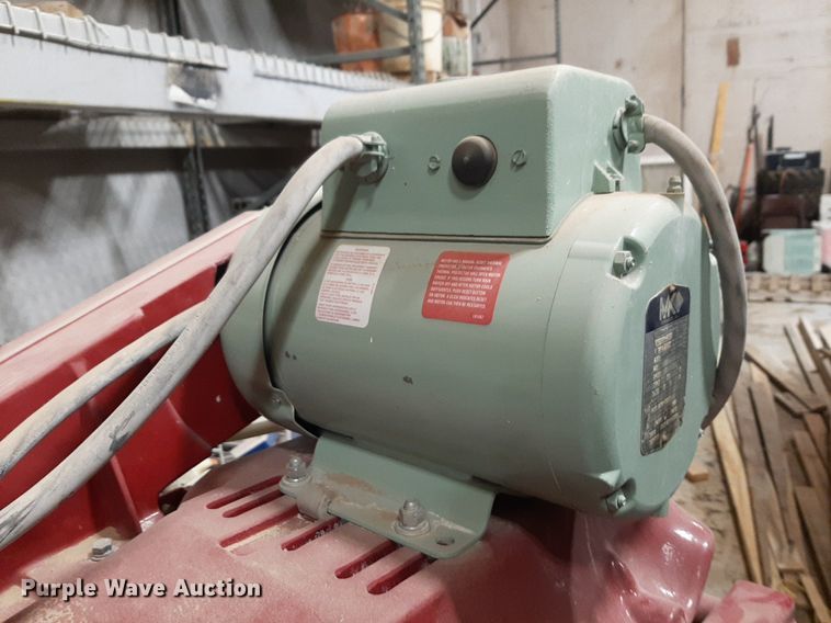 image for item DQ7093 MK 5000 concrete block saw