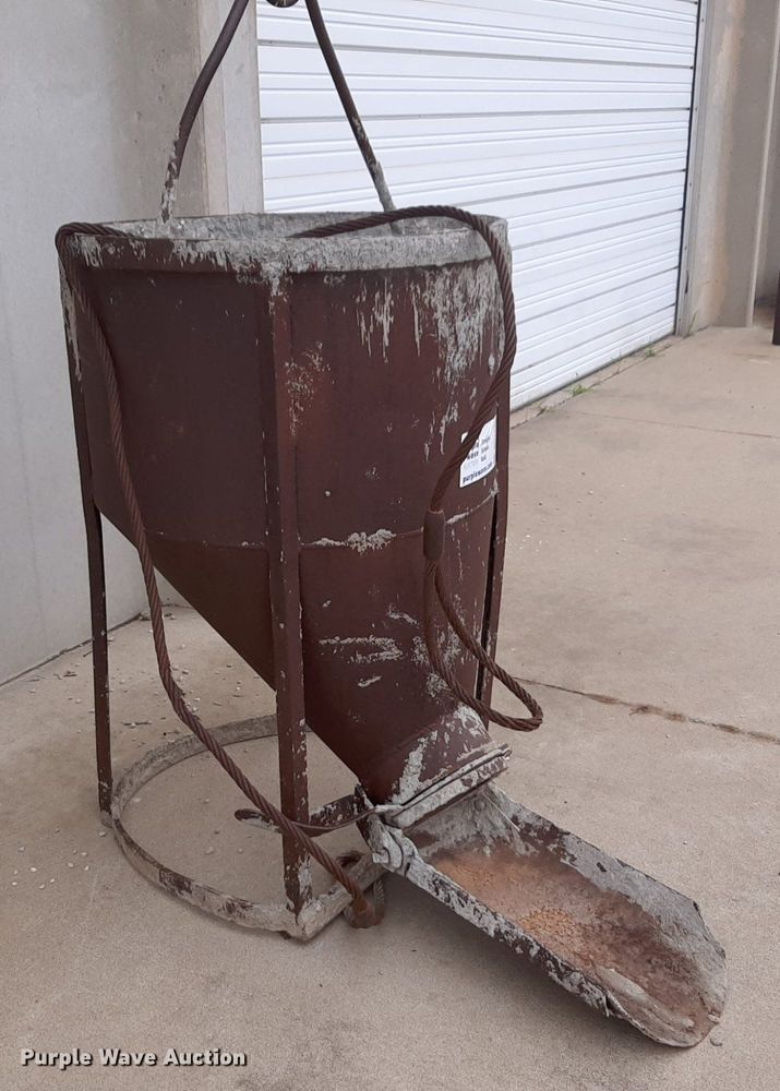 image for item DQ7094 Concrete dispenser