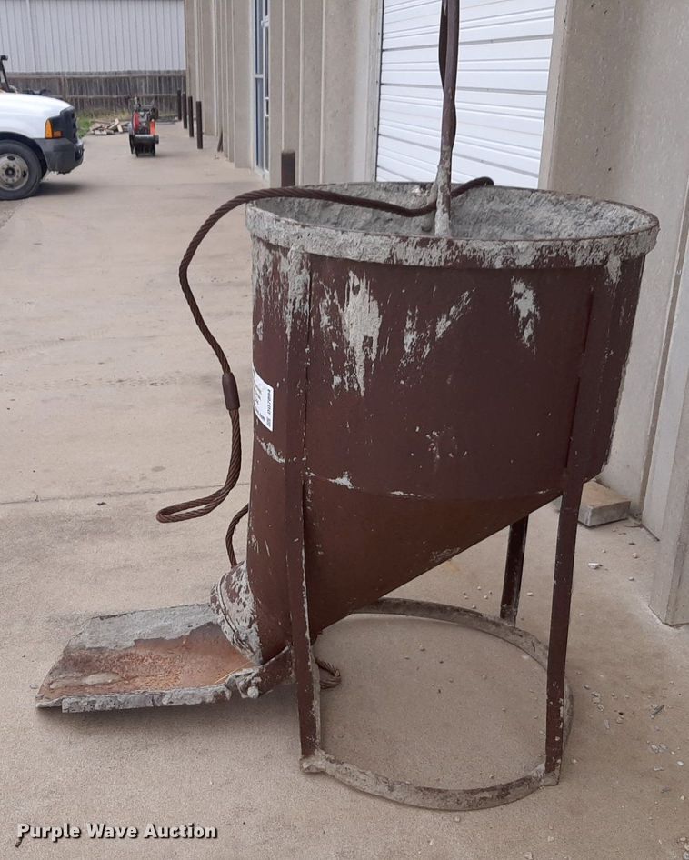 image for item DQ7094 Concrete dispenser
