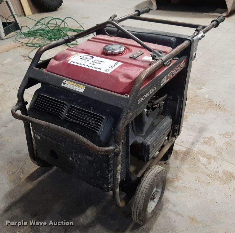 image for item DQ7097 Honda  EB 7000 inverter generator 