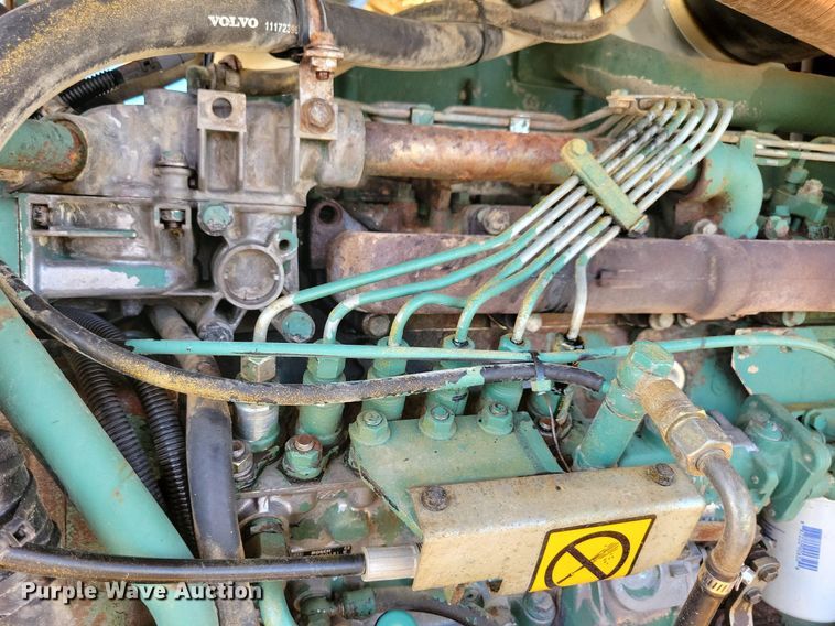 image for item DR4294 2002 Volvo L90D wheel loader