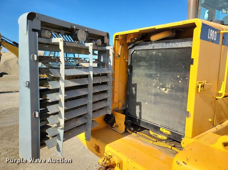 image for item DR4294 2002 Volvo L90D wheel loader