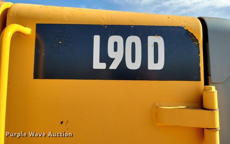 image for item DR4294 2002 Volvo L90D wheel loader