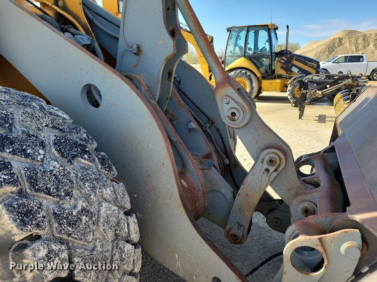 image for item DR4294 2002 Volvo L90D wheel loader