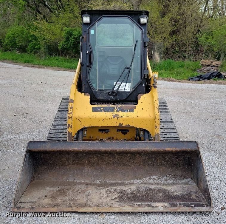 image for item DR4296 2011 Caterpillar 247B3 tracked skid steer loader