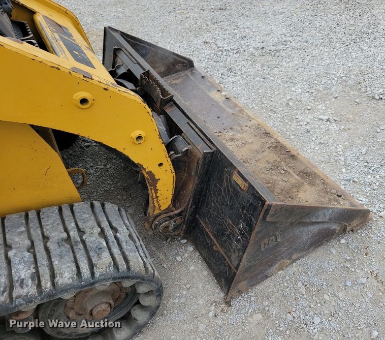 image for item DR4296 2011 Caterpillar 247B3 tracked skid steer loader