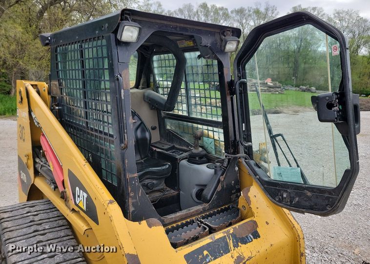 image for item DR4296 2011 Caterpillar 247B3 tracked skid steer loader