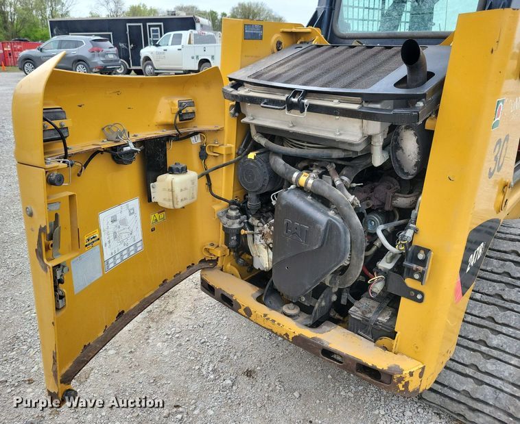 image for item DR4296 2011 Caterpillar 247B3 tracked skid steer loader