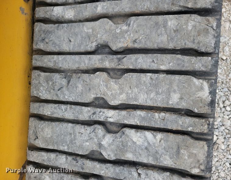 image for item DR4296 2011 Caterpillar 247B3 tracked skid steer loader