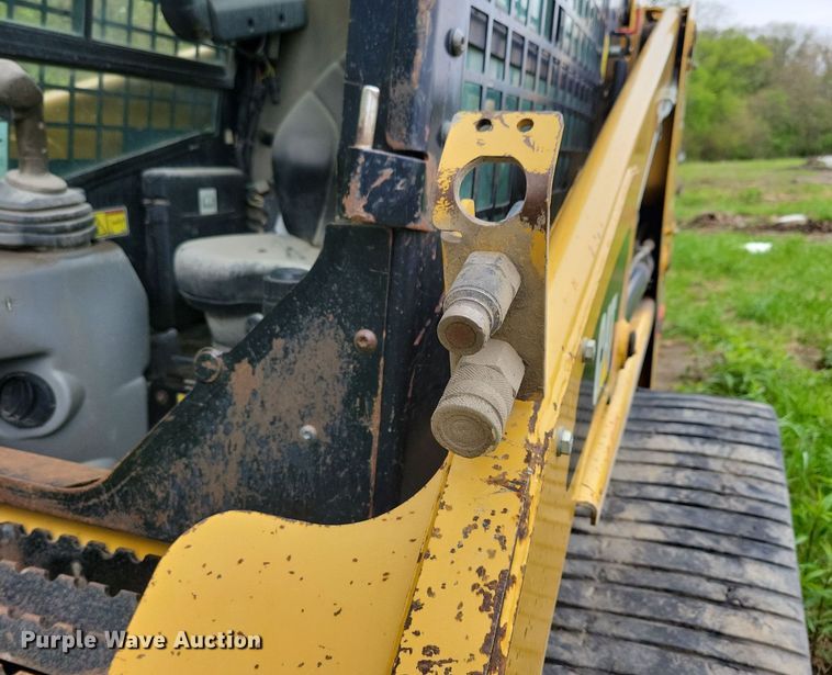 image for item DR4297 2009 Caterpillar 247B2 tracked skid steer loader