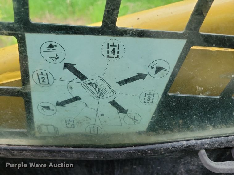 image for item DR4297 2009 Caterpillar 247B2 tracked skid steer loader