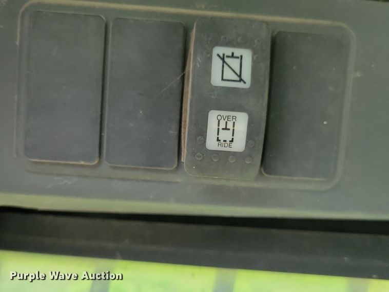 image for item DR4297 2009 Caterpillar 247B2 tracked skid steer loader