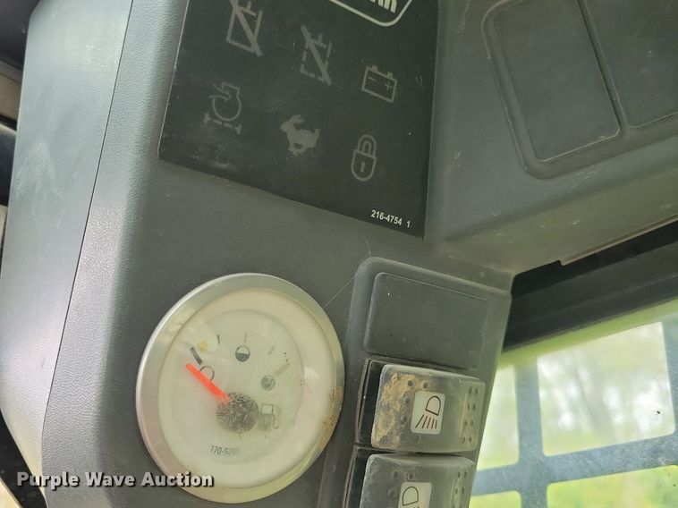 image for item DR4297 2009 Caterpillar 247B2 tracked skid steer loader