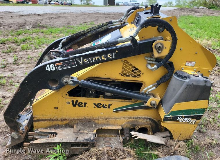 image for item DR4298 2013 Vermeer S650TX compact utility loader