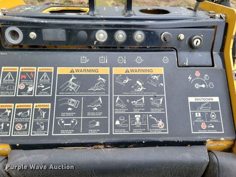 image for item DR4298 2013 Vermeer S650TX compact utility loader