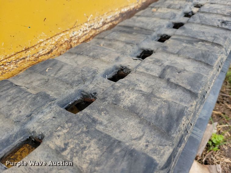 image for item DR4298 2013 Vermeer S650TX compact utility loader