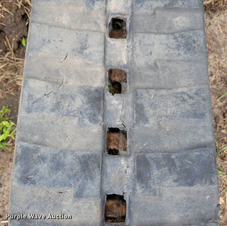 image for item DR4298 2013 Vermeer S650TX compact utility loader