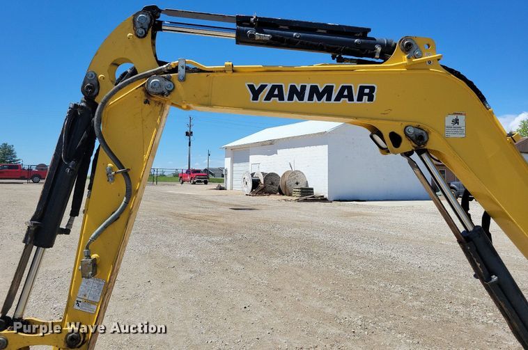 image for item DR4301 2013 Yanmar ViO35-6A mini excavator