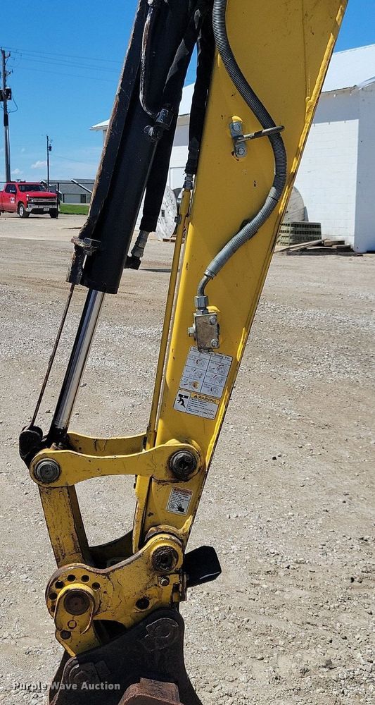 image for item DR4301 2013 Yanmar ViO35-6A mini excavator