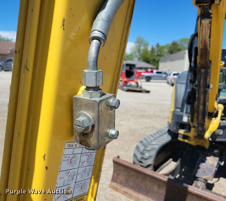 image for item DR4301 2013 Yanmar ViO35-6A mini excavator