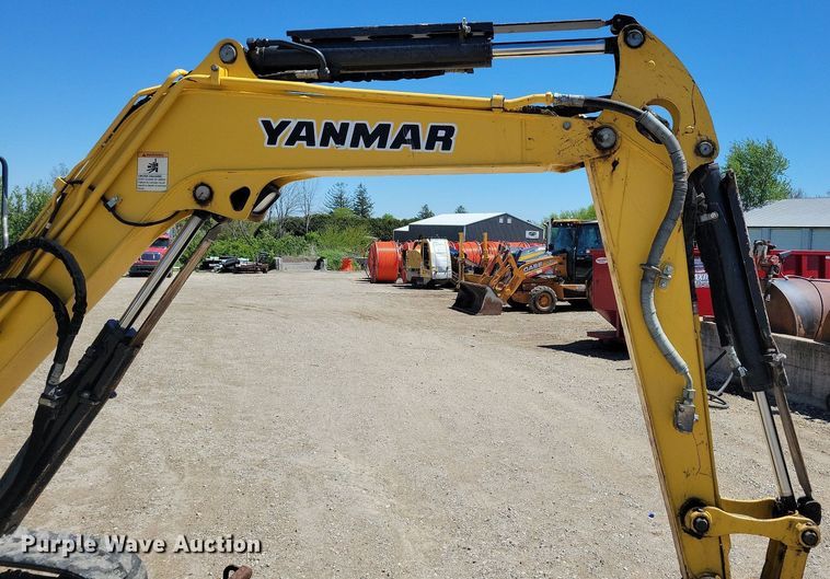 image for item DR4301 2013 Yanmar ViO35-6A mini excavator