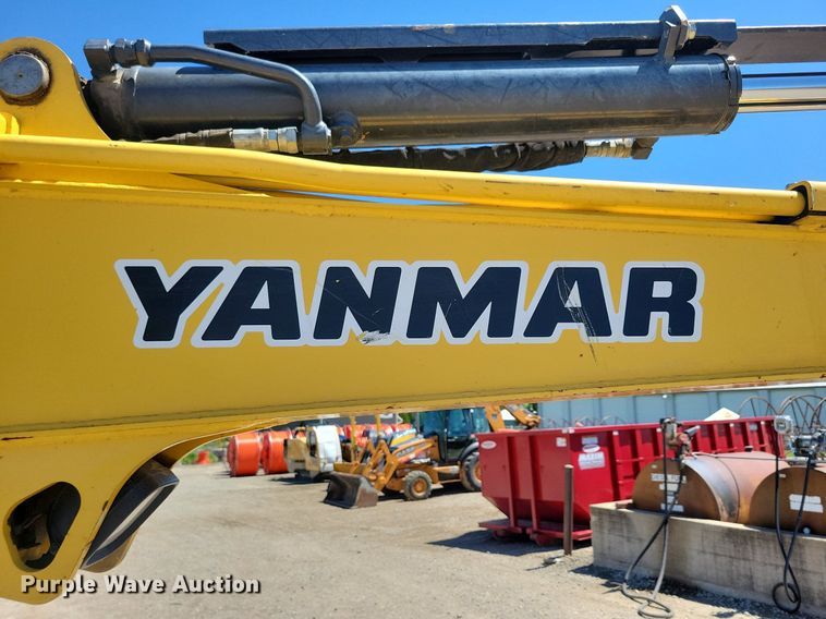 image for item DR4301 2013 Yanmar ViO35-6A mini excavator