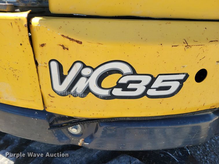 image for item DR4301 2013 Yanmar ViO35-6A mini excavator