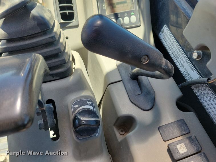 image for item DR4301 2013 Yanmar ViO35-6A mini excavator