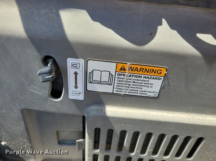 image for item DR4301 2013 Yanmar ViO35-6A mini excavator