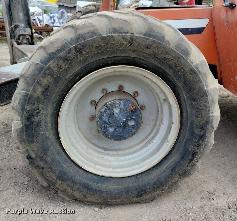 image for item DR4302 2003 SkyTrak 10054 telehandler