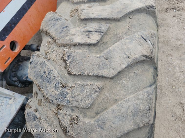 image for item DR4302 2003 SkyTrak 10054 telehandler