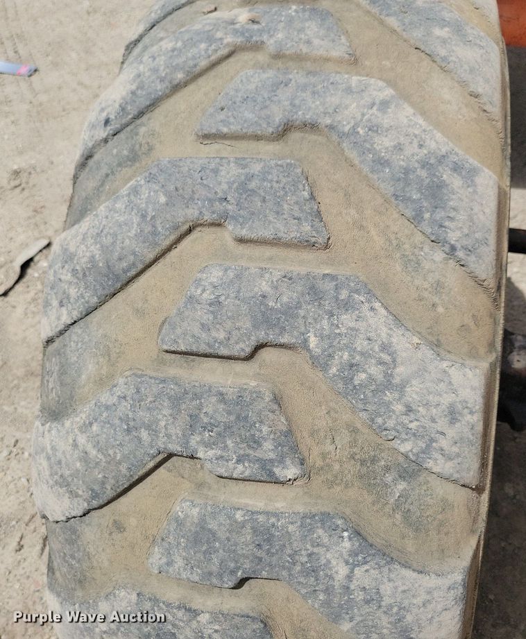 image for item DR4302 2003 SkyTrak 10054 telehandler