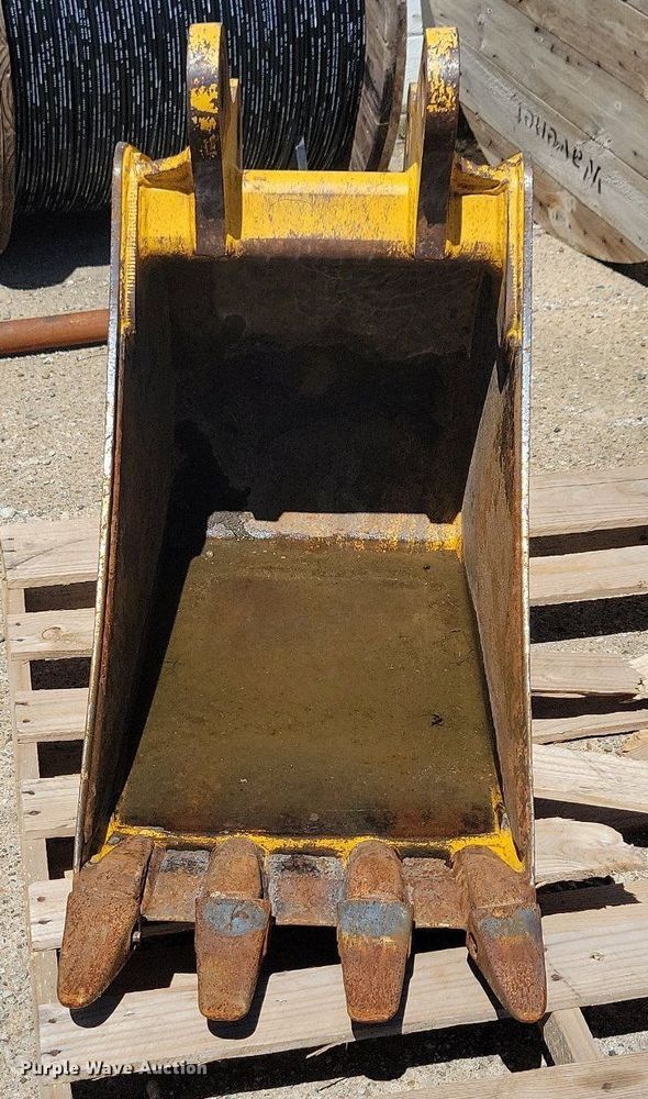 image for item DR4304 18