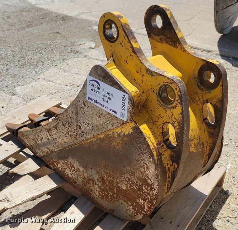 image for item DR4304 18