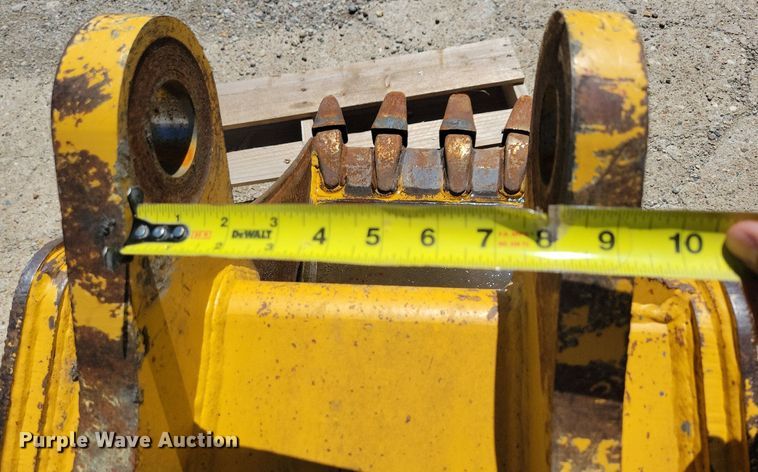 image for item DR4304 18