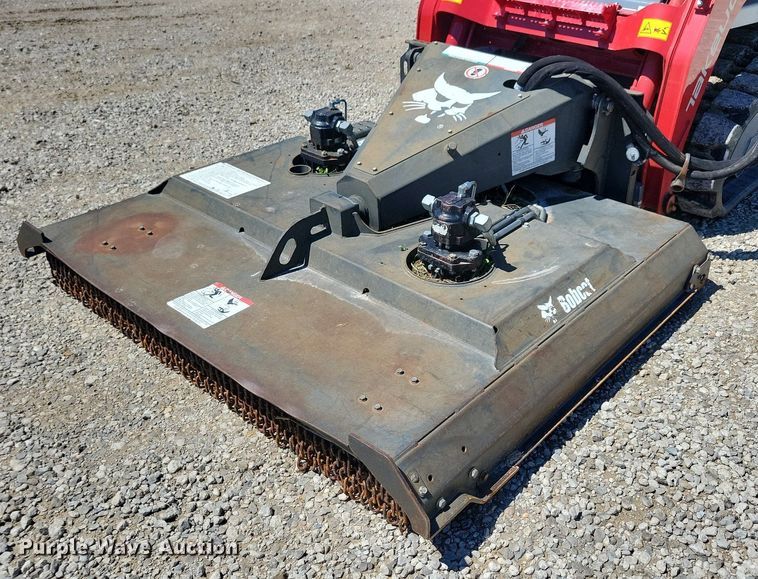 image for item DR4305 2017 Bobcat 72 skid steer rotary mower