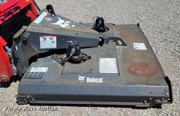 image for item DR4305 2017 Bobcat 72 skid steer rotary mower