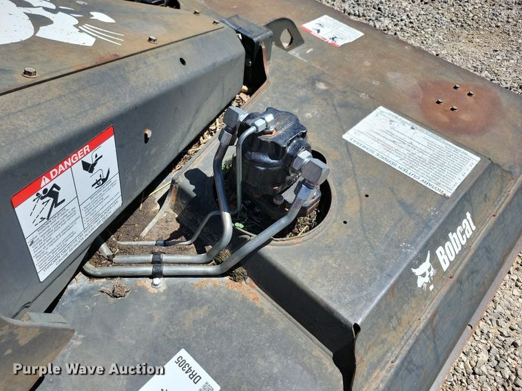 image for item DR4305 2017 Bobcat 72 skid steer rotary mower