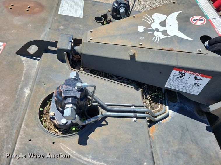 image for item DR4305 2017 Bobcat 72 skid steer rotary mower