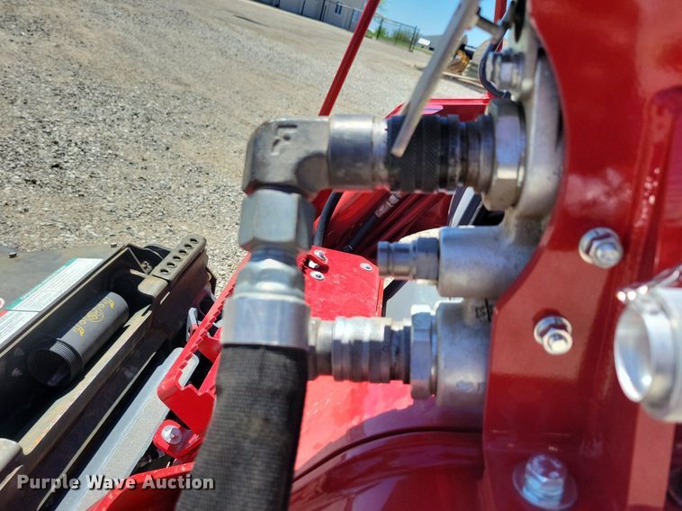 image for item DR4305 2017 Bobcat 72 skid steer rotary mower