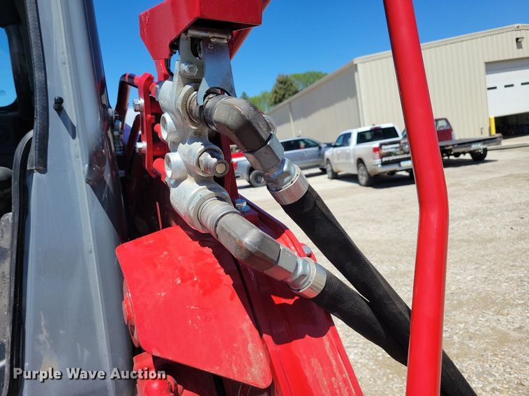 image for item DR4305 2017 Bobcat 72 skid steer rotary mower